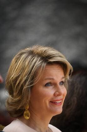 Belgien: Königin Mathilde besucht Preisverleihung in Brüssel Queen Mathilde of Belgium pictured during the Baillet Latour Health Prize 2016 ceremony in attendance of the Queen, on Thursday 14 April 2016, at the Palace of Academia in Brussels.  VIRGINIExLEFOUR 04832129
