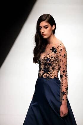 (160415) -- SHANGHAI, April 14, 2016 -- A model presents a creation by the Turkish brand Tarik Ediz during the Shanghai Fashion Week in Shanghai, east China, April 14, 2016. ) (ry) CHINA-SHANGHAI-FASHION WEEK (CN) ZhuangxYi 