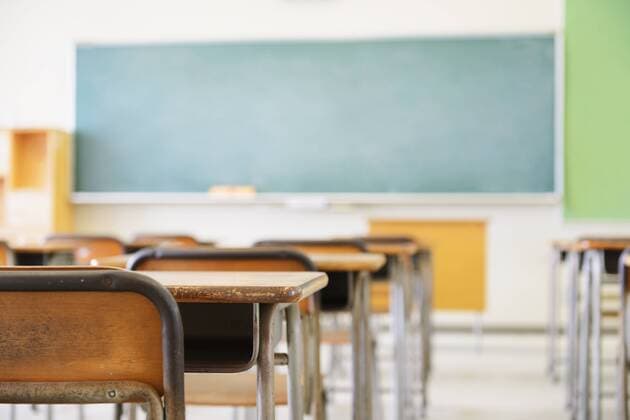 Empty high school classroom  (dlrg000656)