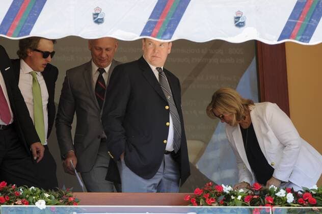 Fürst Albert II. von Monaco zu Gast beim Tennisturnier in Monte Carlo 206779 Olivier Anrigo Starface 2016-04-16 MONACO Monaco Prince Albert II de Monaco durant la demi finale de Rafael Nadal contre Andy Murray. Tournoi Rolex Master 1000 Monte Carlo.du 9 au 17 Avril 2016. samedi 16 Avril. Monaco. Prince Albert II (Monaco)  Copyright: xOlivierxAnrigox STAR_206779_017