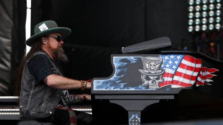 April 16, 2016 - Fort Lauderdale, Florida, United States - Peter Keys of Lynyrd Skynyrd performs onstage during the 2016 Tortuga Music Festival - Day 2. Fort Lauderdale United States - ZUMAw109