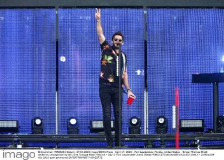 April 17, 2016 - Fort Lauderdale, Florida, United States - Singer Thomas Rhett performs onstage during the 2016 Tortuga Music Festival - Day 3. Fort Lauderdale United States - ZUMAw109