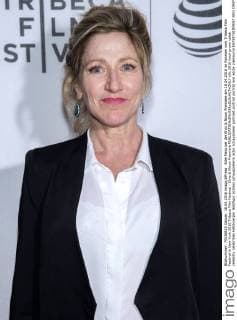 Edie Falco bei der Elvis & Nixon Premiere am 18.04.2016 im Rahmen vom Tribeca Film Festival in New York 2016 Tribeca Film Festival - Elvis & Nixon Premiere 