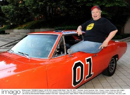 May 19, 2011 - Durham, North Carolina; USA - Singer Actor Politician BEN JONES who played COOTER DAVENPORT in the hit television show The Dukes of Hazzard poses with the famed car from the television series The General Lee while at The Carolina Theater located in Durham. Copyright 2011 Jason Moore. - ZUMAm78_