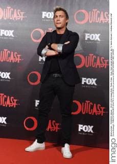 Rom, Red Carpet änlässlich der TV Serie Outcast Andrea Mainardi chef GioiaxBotteghi  0