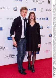 Lukas Sauer und Svenja Jung - Deutschlandpremiere Monsieur Chocolat im Delphi Filmpalast in Berlin am 20.04.2016. Deutschlandpremiere Monsieur Chocolat