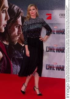 Emily VanCamp - Deutschlandpremiere von Civil War - The First Avenger in Berlin am 21.04.2016. Deutschlandpremiere Civil War - The First Avenger