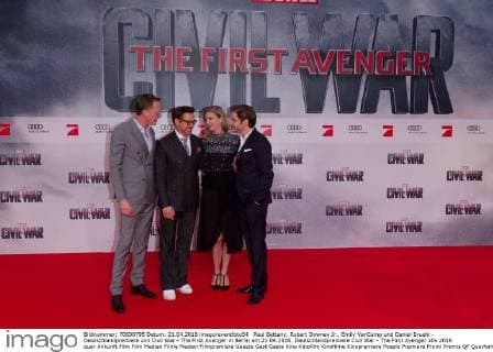 Paul Bettany, Robert Downey Jr., Emily VanCamp und Daniel Bruehl - Deutschlandpremiere von Civil War - The First Avenger in Berlin am 21.04.2016. Deutschlandpremiere Civil War - The First Avenger