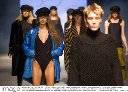 Poland Fashion Week: Szczesny Modenschau April 21, 2016 - Lodz, Poland - Models are seen at the Szczesny show on Thursday at Poland Fasion Week, on April 21, 2016, in Lodz, Poland. The 14th edition of the Polish fashion week has been troubled by financial issues and is two days shorter than originally planned. Lodz Poland  - ZUMAn230