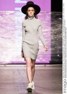 Poland Fashion Week: van Hoyden Modenschau April 22, 2016 - Lodz, Poland - Models are seen at the Van Hoyden show on Thursday at Poland Fasion Week, in Lodz, Poland, on April 22, 2016. Lodz Poland  - ZUMAn230
