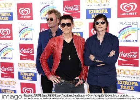Magne Furuholmen, Morten Harket und Pal Waaktaar-Savoy (a-ha) bei der Verleihung des Radio Regenbogen Award 2016 im Europa-Park Confertainment Center. Rust, 22.04.2016 Foto:xS.xGabschx xFuturexImage
