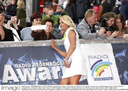 Franziska van Almsick und bei der Verleihung des Radio Regenbogen Award 2016 im Europa-Park Confertainment Center. Rust, 22.04.2016 Foto:xS.xGabschx xFuturexImage