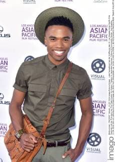 Luke Youngblood bei der Eröffnung des 32. Los Angeles Asian Pacific Film Festivals mit der Premiere von The Tiger Hunter im Aratani Theatre im Japanese American Cultural & Community Center. Los Angeles, 21.04.2016 Foto:xD.xStarbuckx xFuturexImage