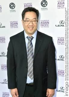 William Lu bei der Eröffnung des 32. Los Angeles Asian Pacific Film Festivals mit der Premiere von The Tiger Hunter im Aratani Theatre im Japanese American Cultural & Community Center. Los Angeles, 21.04.2016 Foto:xD.xStarbuckx xFuturexImage