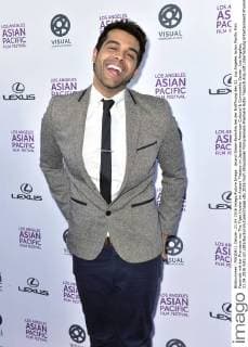 Anand Desai-Barochia bei der Eröffnung des 32. Los Angeles Asian Pacific Film Festivals mit der Premiere von The Tiger Hunter im Aratani Theatre im Japanese American Cultural & Community Center. Los Angeles, 21.04.2016 Foto:xD.xStarbuckx xFuturexImage