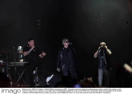 Argentine band Los Autenticos Decadentes perform at the Vive Latino music festival in Mexico City, Mexico, on 23 April 2016. EFE Sashenka Gutierrez VIVE LATINO FESTIVAL !ACHTUNG: NUR REDAKTIONELLE NUTZUNG!  20160424-635970886168753264
