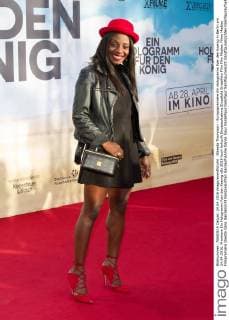 Nikeata Thompson - Europapremiere Ein Hologramm fuer den Koenig in Berlin am 24.04.2016. Premiere Ein Hologramm fuer den Koenig