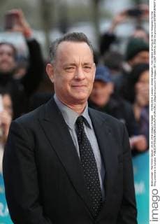 . 25 04 2016. London, United Kingdom. Tom Hanks arriving at the A Hologram for the King premiere in London.  xStephenxLockx xi-Imagesx IIM-12507-0004