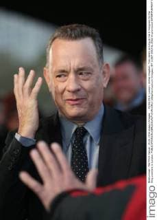 . 25 04 2016. London, United Kingdom. Tom Hanks arriving at the A Hologram for the King premiere in London.  xStephenxLockx xi-Imagesx IIM-12507-0013