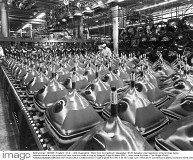 Stamford, Connecticutt: November, 1977 Sylvania color television picture tubes being manufactured are now protected from interelectrode arcing by Integral Surge Limiters (ISL). Underwood Archives The Image Works xUnderwoodxArchives 1-Work-Fact-Mi_9