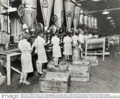 Cincinnati, Ohio: c. 1921 Women filling spice jars at the Frank Tea & Spice Company. Underwood Archives The Image Works xUnderwoodxArchives 1-Work-Fact-W_13