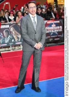The First Avenger Filmpremiere in London . 26 04 2016. London, United Kingdom. Robert Downey Jr arriving at the Captain America : Civil War premiere in London.  xStephenxLockx xi-Imagesx IIM-12513-0024