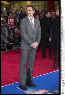 The First Avenger Filmpremiere in London . 26 04 2016. London, United Kingdom. Robert Downey Jr arriving at the Captain America:Civil War premiere in London.  xStephenxLockx xi-Imagesx IIM-12513-0042