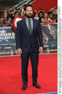The First Avenger Filmpremiere in London American actor Paul Rudd attends the UK Premiere of Captain America: Civil War at Westfield in London on April 26, 2016.  LON20160426228 PAULxTREADWAY