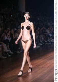 SAO PAULO, Brazil - 26 04 2016: SPFW SUMMER 2017 - The designer Adriana Degreas paraded his summer 2017 coel??o on Tuesday (26) at the Biennale.  BrunaxMarques