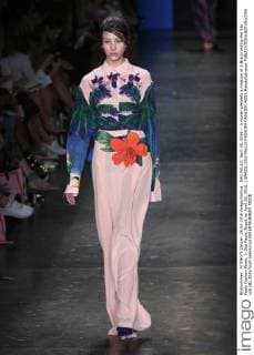 SAO PAULO, April 26, 2016 -- A model presents a creation of A Brand during the Sao Paulo Fashion Week, in Sao Paulo, Brazil, on April 26, 2016. ) BRAZIL-SAO PAULO-FASHION-FASHION WEEK RahelxPatrasso 