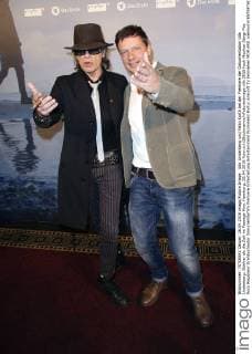 Udo Lindenberg und Falko Korth bei der Premiere der Dokumentation Udo Lindenberg: Stärker als die Zeit im Passage Kino. Hamburg, 26.04.2016 Foto:xU.xGlockmannx xFuturexImage
