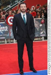 America Civil War UK Premiere London, UK. Chris Evans at Captain America Civil War UK Premiere at the Vue Westfield Shopping Centre, London on April 26th 2016. LMK200-60234-270416 