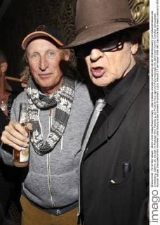 Otto Waalkes und Udo Lindenberg bei der Aftershowparty zur Dokumentation Udo Lindenberg: Stärker als die Zeit im Passage Kino. Hamburg, 26.04.2016 Foto:xgbrcix xFuturexImage