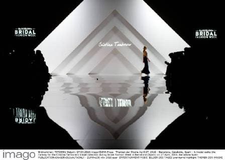 Themen der Woche April 27, 2016 - Barcelona, Catalonia, Spain - A model walks the runway for the Cristina Tamborero bridal collection during Bridal Fashion Week in Barcelona (Spain) on 27 April, 2016. Barcelona Spain  - ZUMAn230