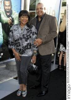 Loretta Devine & husband Glen Marshall KEANU FILM PREMIERE Hollywood Patrick Rideaux PicturePerfect