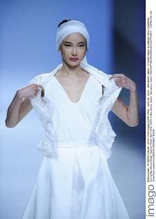 April 29, 2016 - Barcelona, Spain - A model wears a creation from Cymbeline during Barcelona Bridal Fashion Week April 29th, 2016 in Barcelona, Spain. Barcelona Spain  - ZUMAn230