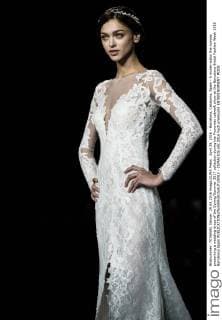 April 29, 2016 - Barcelona, Catalonia, Spain - A model walks the runway presenting a wedding dress of the Spring Summer 2017 collection during the Pronovias catwalk show at the Barcelona Bridal Fashion Week 2016 Barcelona Spain - ZUMAo105
