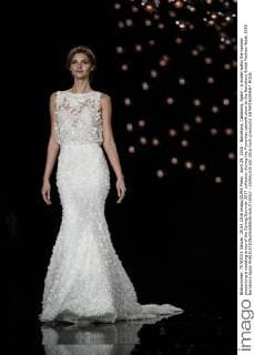 April 29, 2016 - Barcelona, Catalonia, Spain - A model walks the runway presenting a wedding dress of the Spring Summer 2017 collection during the Pronovias catwalk show at the Barcelona Bridal Fashion Week 2016 Barcelona Spain - ZUMAo105
