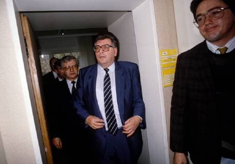 Bundestagspraesident Philipp JENNINGER , CDU , tritt zurueck Ruecktritt , 11.11.1988 Philipp JENNINGER , CDU and president of Bundestag parliament , resigns , 11.11.1988