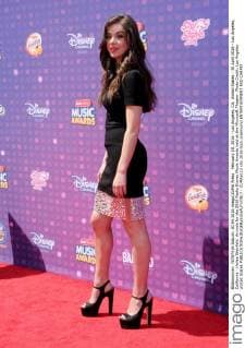 February 19, 2016 - Los Angeles, CA, United States - 30 April 2016 - Los Angeles, California - Hailee Steinfeld. Arrivals for the 2016 Radio Disney Music Awards held at the Microsoft Theater. Photo Credit: Los Angeles United States - ZUMAa123