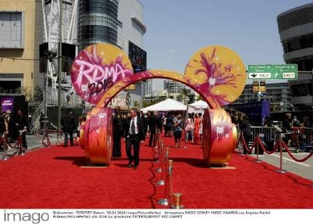 Atmosphere RADIO DISNEY MUSIC AWARDS Los Angeles Patrick Rideaux PicturePerfect
