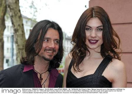 19. TOPILEAN Golf Charity Gala. Sänger Leopold Lanny Isis Lanner und Model Ira Meindl anläßlich der 19. TOPILEAN Golf Charity Gala am 01.05.2016 im Crowne Plaza Heidelberg.