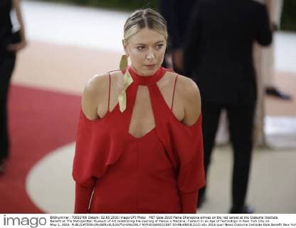 MET Gala 2016 Maria Sharapova arrives on the red carpet at the Costume Institute Benefit at The Metropolitan Museum of Art celebrating the opening of Manus x Machina: Fashion in an Age of Technology in New York City on May 2, 2016.  NYP201605021287 JOHNxANGELILLO