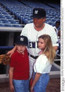 New York, New York, U.S. - L4031.CELEBRITY SOFTBALL GAME.HOLLYWOOD VS. NEW YORK 1992.DONALD TRUMP WITH HIS CHILDREN. 1992.DONALDTRUMPRETRO - ZUMAba9_