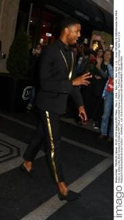 May 2, 2016 - New York, New York, U.S. - Actor MICHAEL B JORDAN exits the Mark Hotel, to attend the 2016 Costume Institute MET GALA entitled Manus x Machina: Fashion in the Age of Technology. New York U.S. - ZUMAk03_