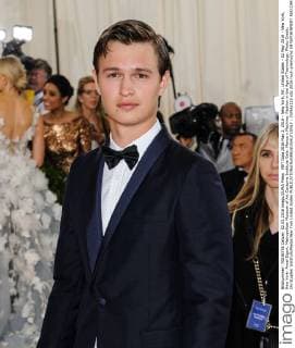 MET Gala 2016 May 2, 2016 - New York, NY, United States - 02 May 2016 - New York, New York- Ansel Elgort. Metropolitan Museum of Art Costume Institute Gala: Manus x Machina: Fashion in the Age of Technology. Photo Credit: Christopher Smith AdMedia New York United States - ZUMAa123