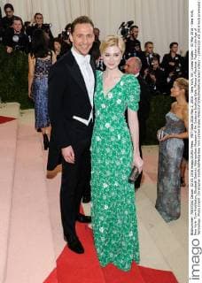 MET Gala 2016 May 2, 2016 - New York, NY, United States - 02 May 2016 - New York, New York- Tom Hiddleston, Elizabeth Debicki. Metropolitan Museum of Art Costume Institute Gala: Manus x Machina: Fashion in the Age of Technology. Photo Credit: Christopher Smith AdMedia New York United States - ZUMAa123