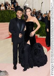 MET Gala 2016 May 2, 2016 - New York, NY, United States - 02 May 2016 - New York, New York- The Weeknd, Bella Hadid. Metropolitan Museum of Art Costume Institute Gala: Manus x Machina: Fashion in the Age of Technology. Photo Credit: Christopher Smith AdMedia New York United States - ZUMAa123