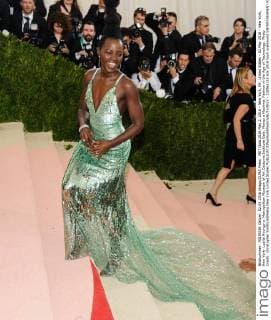 MET Gala 2016 May 2, 2016 - New York, NY, United States - 02 May 2016 - New York, New York- Lupita Nyongo o. Metropolitan Museum of Art Costume Institute Gala: Manus x Machina: Fashion in the Age of Technology. Photo Credit: Christopher Smith AdMedia New York United States - ZUMAa123