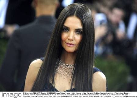 Katie Holmes bei der Manus x Machina: Fashion in an Age of Technology Costume Institute Gala im Metropolitan Museum of Art. New York, 02.05.2016 Foto:xD.xVanxTinex xFuturexImage